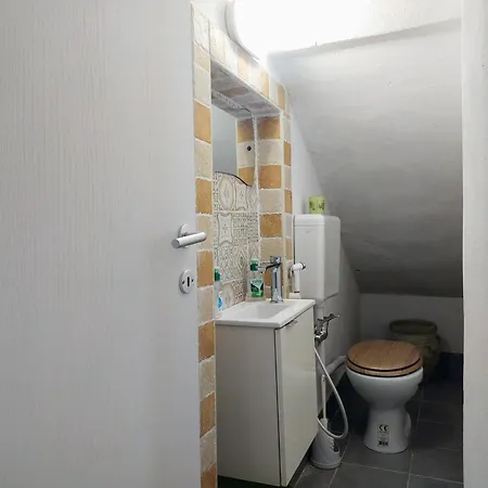 Apartment Casa La La Landi